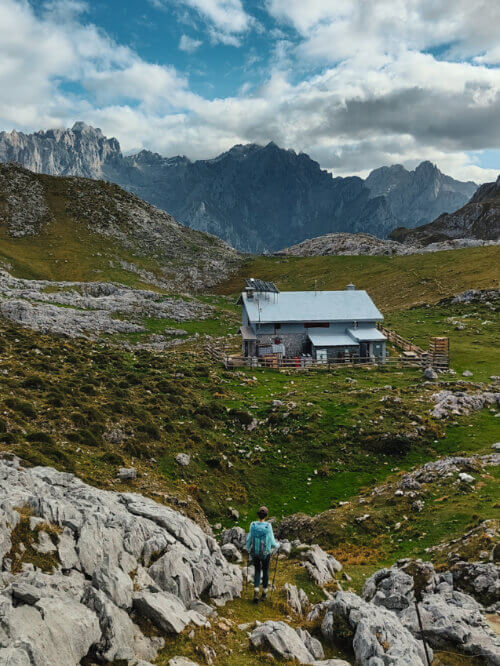 Vega de Ario Hut