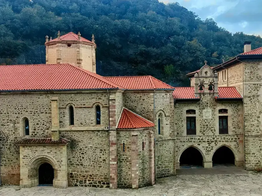 santo toribio monastery potes