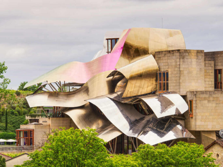Marqués de Riscal Rioja wine tasting experiences